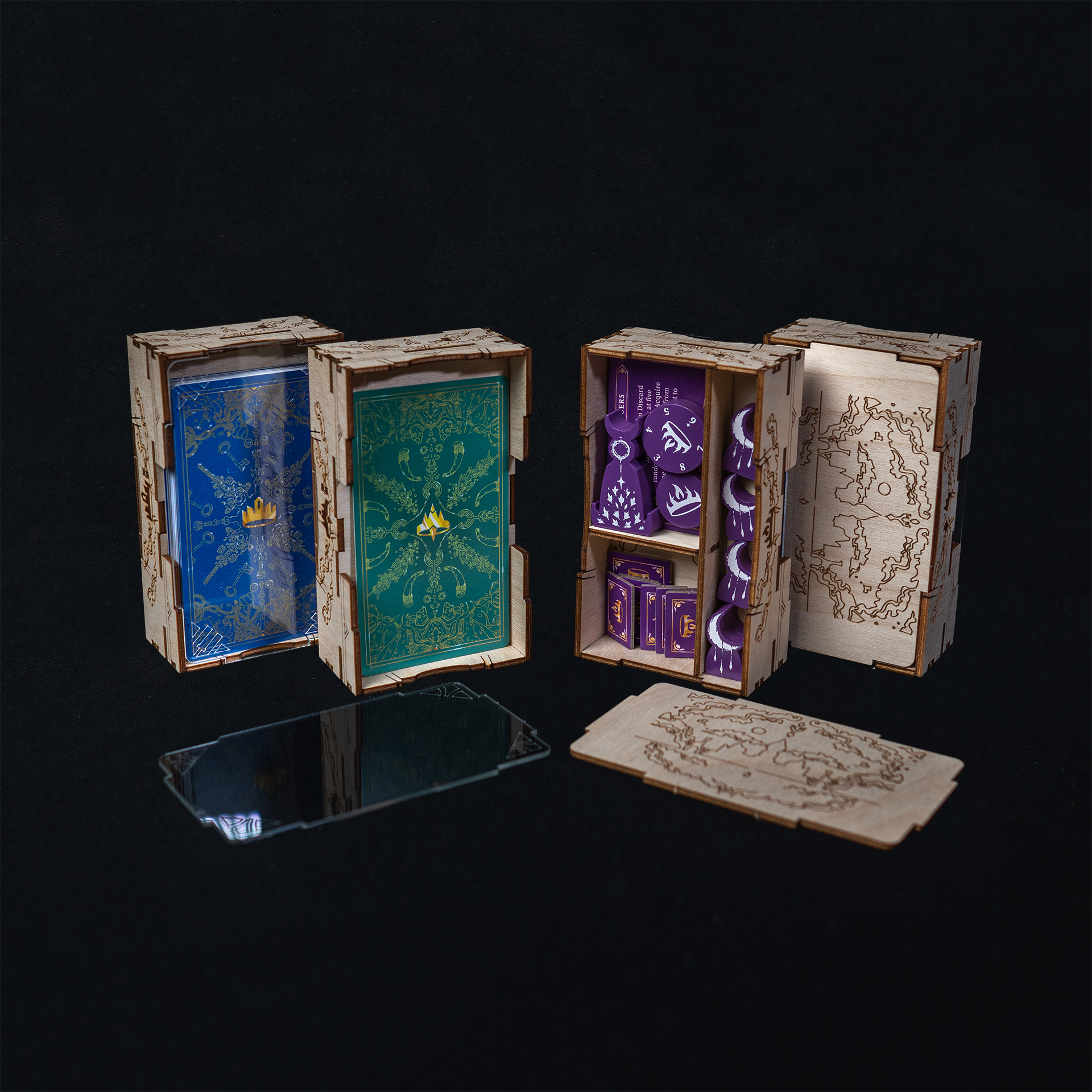 The Old King's Crown Organizer